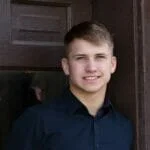 Каден Волк із Сентінел-Батт, Північна Дакота.